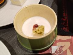 -牛YO寿喜烧·铁板烧和牛火锅自助(市府恒隆店)