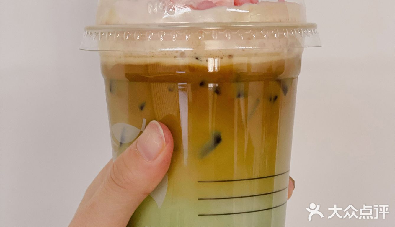 2021樱花季来了，瑞幸的春日限定一定不能错过