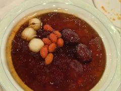 红莲杞子炖桃胶-翠园(北京王府中环店)