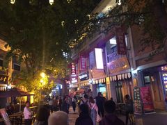 -吉庆街美食广场