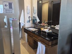 -广州天河希尔顿酒店