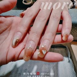 -沫儿·美甲美睫·半永久·皮肤管理