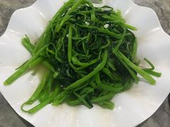 -亚龙湾8号(丁村万人海鲜广场店)