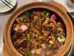 -胡须佬鸡煲四季火锅店(石厦西村直营店)