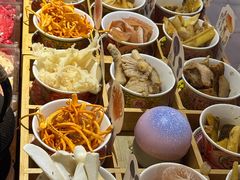-菌自由丨野生菌火锅特色庭院餐厅(丽江古城店)