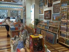 -猫的天空之城概念书店(印象城购物中心店)