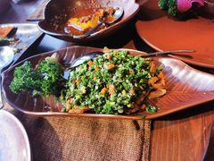 大理风味葱椒鸡-花马天堂云南餐厅 Lost Heaven(外滩店)