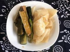 -八两八金·莱芜特色炒鸡(市南漳浦路店)