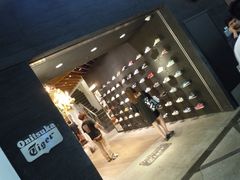 -ABC MART(心斎橋店)