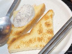 -鹤江桥·红油牛肉粉(SKP店)