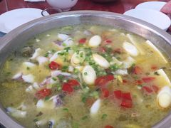 -乡土特色.冷锅鱼.牦牛肉汤锅