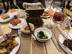 -西藏饭店·亚克·食光自助餐厅(文殊院店)