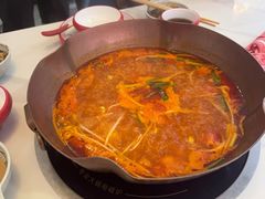 -毛辣果·贵州红酸汤牛肉火锅(西单店)