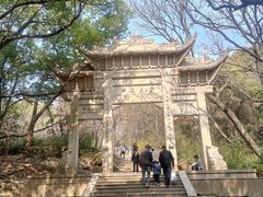 -灵岩山风景区