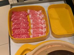 -润园四季椰子鸡火锅(卓越INTOWN店)