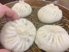 鲜虾仁肉包子-张包铺(关东古巷店)
