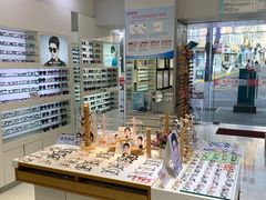 -爱视眼镜(贵州路店)