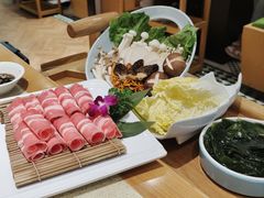 -煲大王猪肚鸡·椰子鸡火锅(红谷滩万达店)