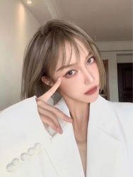 -AYO SALON