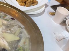 -颜氏双江清水鱼一养身火锅(磁器口店)