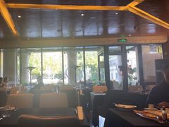 -Efes Turkish & Mediterranean Cuisine 艾菲斯餐厅(陆家嘴店)