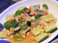 凉拌黄瓜-胖哥俩肉蟹煲(长沙高铁吾悦广场店)