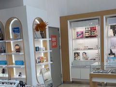 -大连何氏眼科医院