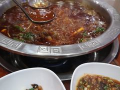 -刘胖娃鱼庄·特色肥肠鱼(杨家坪店)