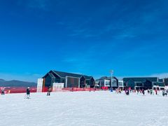 -鳌山滑雪度假区