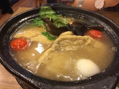 -三鞭一花·独一处·元英砂锅(海光寺店)