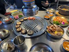 -哈哈碳都·牛肋条无限自助烤肉(台江万达店)