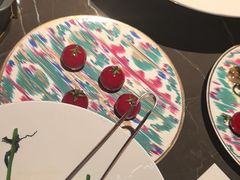 -海派悦庭·海胆烧麦·新融合菜(凯德广场店)