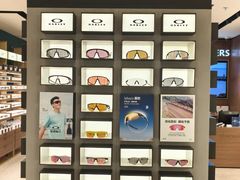 -LensCrafters亮视点(东方新天地店)