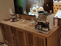 -小颜秘家·韩国整骨