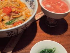 -李犟大爆鳝面·手工蟹黄包(湖滨西湖店)