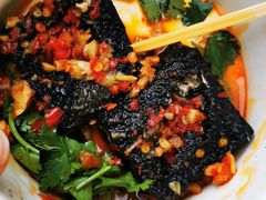 黑色经典臭豆腐-黑色经典臭豆腐·湖南特产(太平街口店)