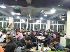 大堂-皖北巫氏三胖地锅鸡(长淮总店)