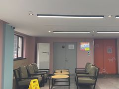 -魔方公寓青年社区(恒丰路店)