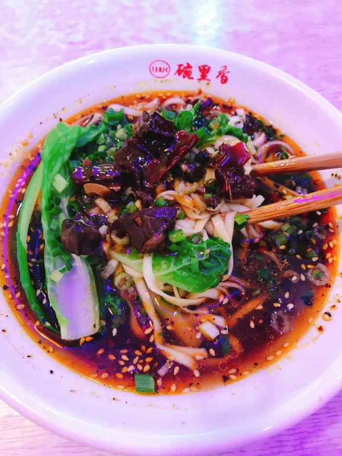 碗里香(亭江街店)-"德阳的米粉随便抓一家出来都比成都的好吃,.