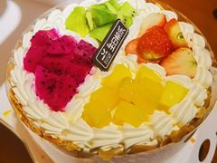 -皇冠幸福里动物奶油生日蛋糕(万达店)