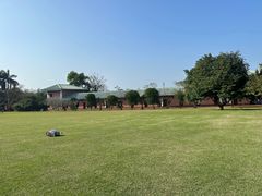 -侯臣咖啡文化村