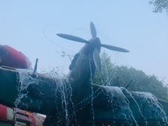 -热带风暴水上乐园