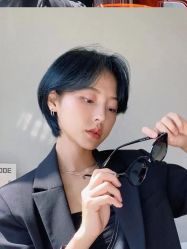 -托尼盖·烫发·染发·专业店