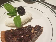 -Wolfgang’s Steakhouse 沃夫冈牛排馆(上海白玉兰广场店)