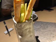 笔筒色拉-穹六人间 people 6(岳阳路店)