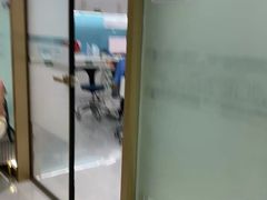 -咿呀口腔(光谷分院)
