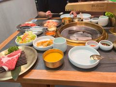 -韩白山·朝鲜族烤牛肉·酱蟹(长宁龙之梦店)