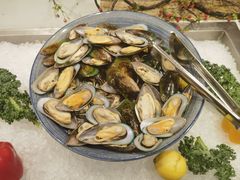 -华邑酒店·鲜艳全日自助餐厅