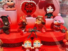 -泡泡玛特POPMART(上海环贸iapm商场店)