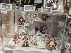 -泡泡玛特POPMART(侨福芳草地店)